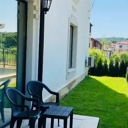 Green Life Beach Duna Apartament *